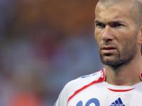 IM电竞博彩-从草地到硬地，梅德韦杰夫ATP总决赛完胜温网，一场颠覆传统的惊艳四座