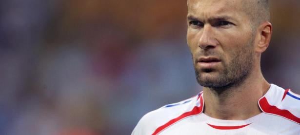 IM电竞博彩-从草地到硬地，梅德韦杰夫ATP总决赛完胜温网，一场颠覆传统的惊艳四座