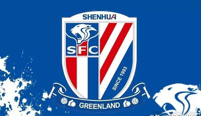 亚冠赛场上一支球队闪耀夺冠