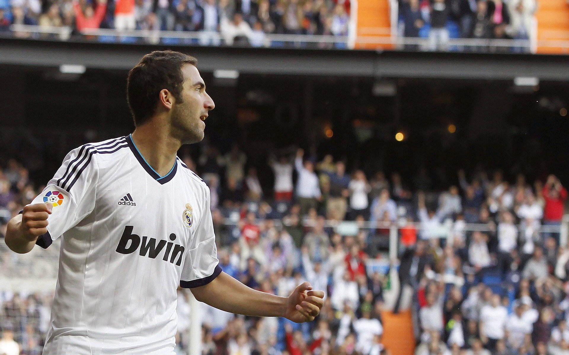 当苏格兰斩落尼日利亚，坎特如何用东决式接管定义篮球与足球的胜利哲学